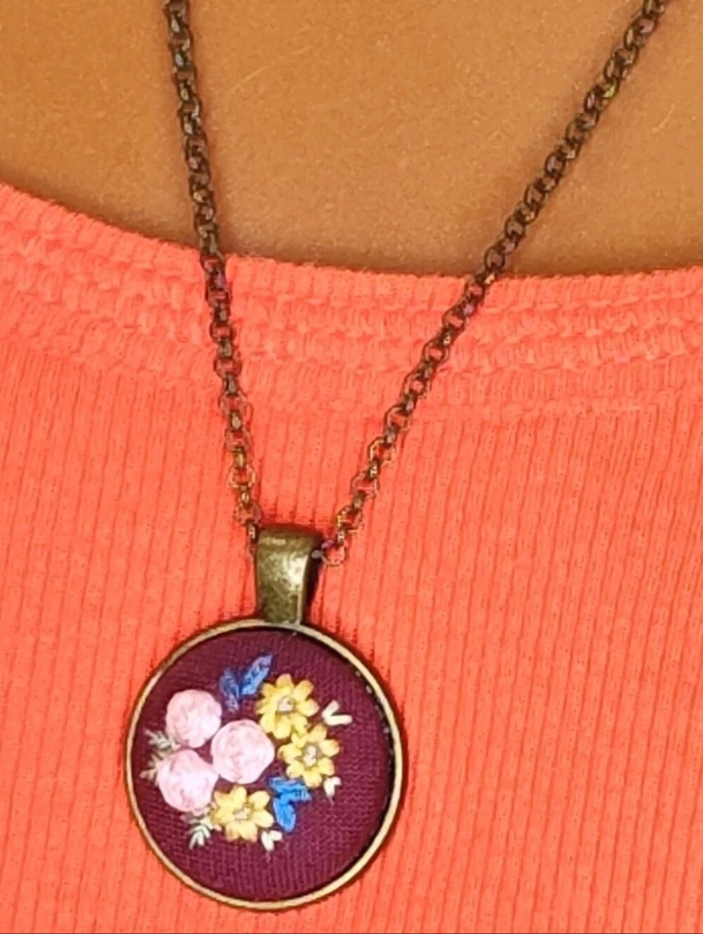 Y2K Plaid Love Threads Necklace Floral Embroidered Pendant Gold Tone Chain 24"